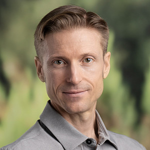 Tom Garvey, Latin and English